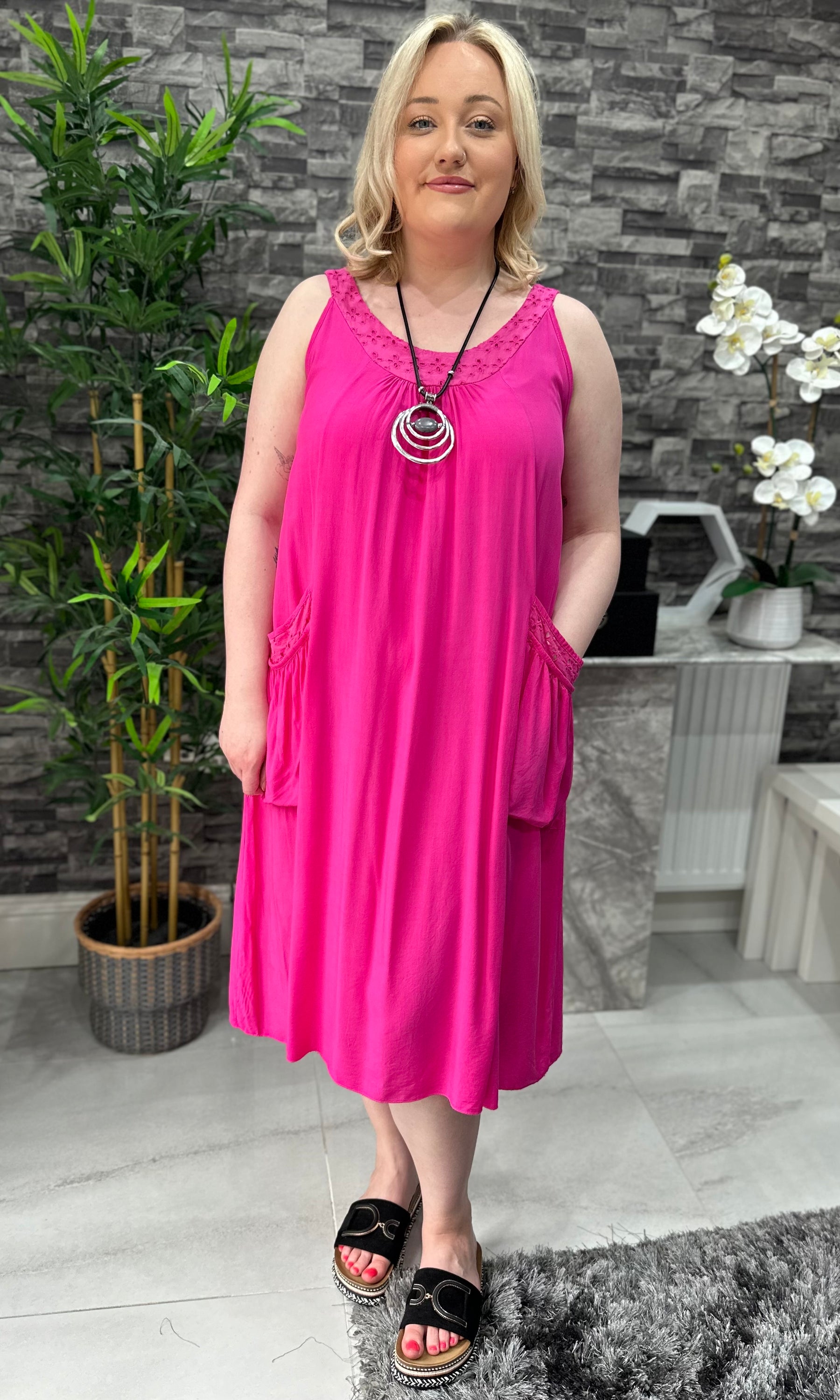 Made In Italy Hannah Crotchet Detail Pocket Dress - Fuchsia
