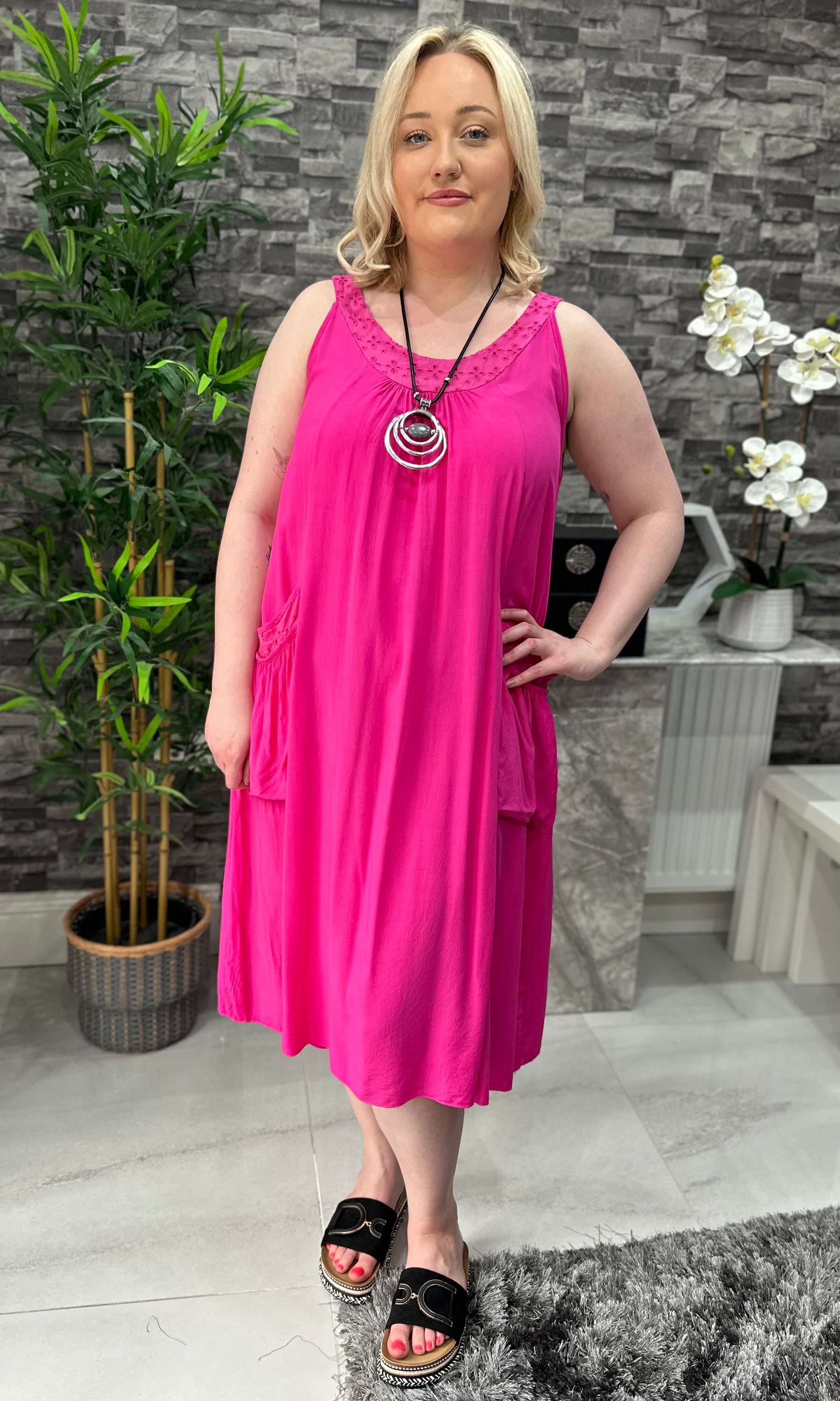 Made In Italy Hannah Crotchet Detail Pocket Dress - Fuchsia