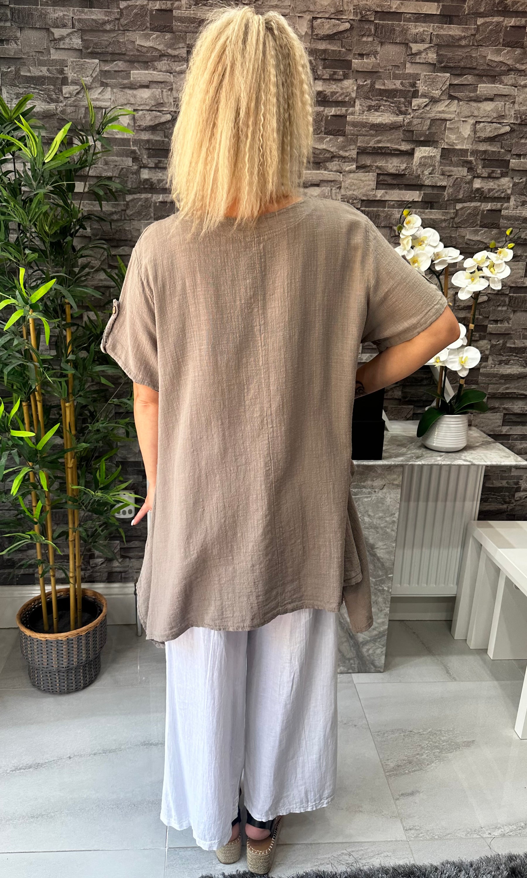 Made In Italy Tivoli Linen Pocket Tunic Top - Mocha