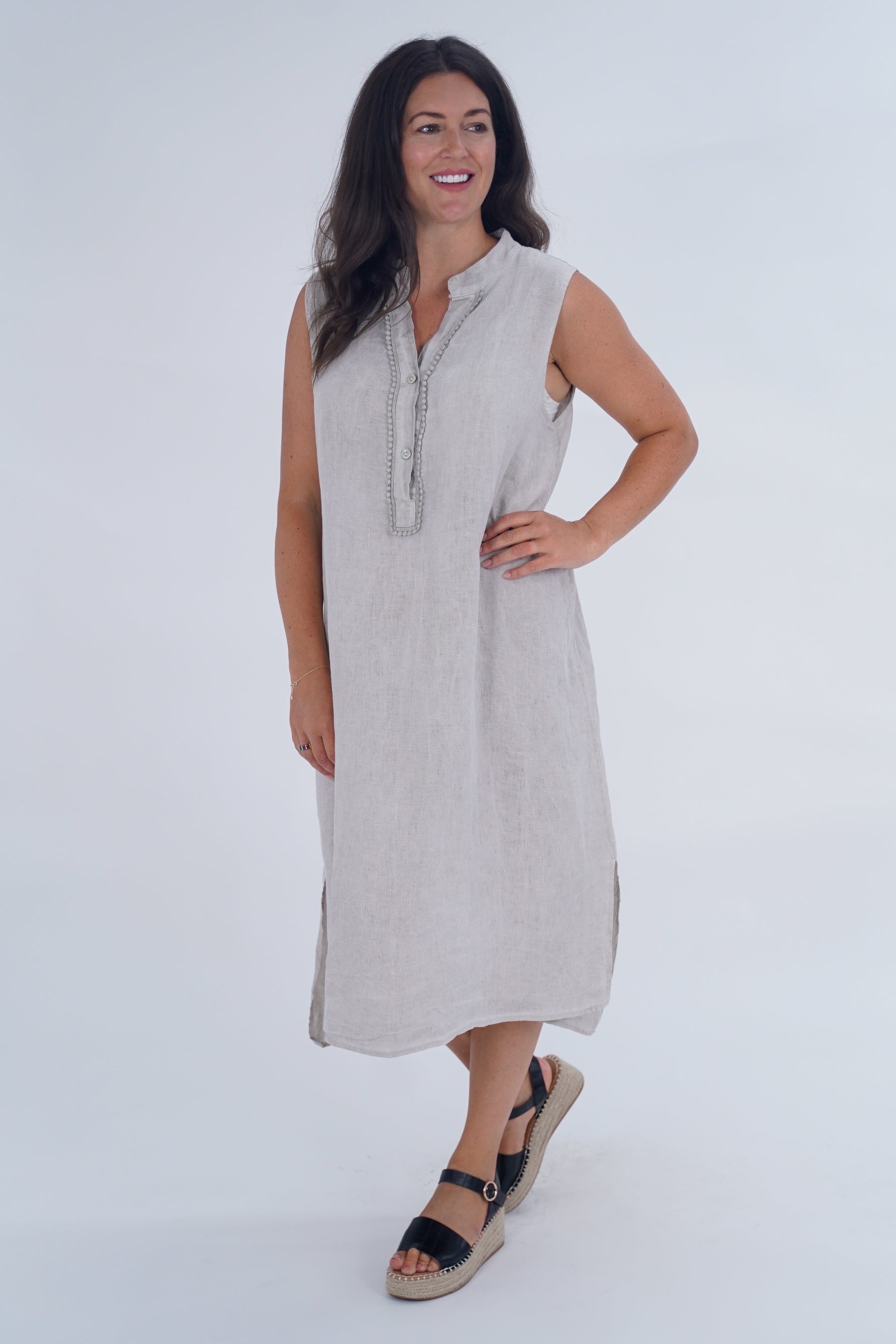 Made In Italy Esme Embroidered Linen Dress - Beige