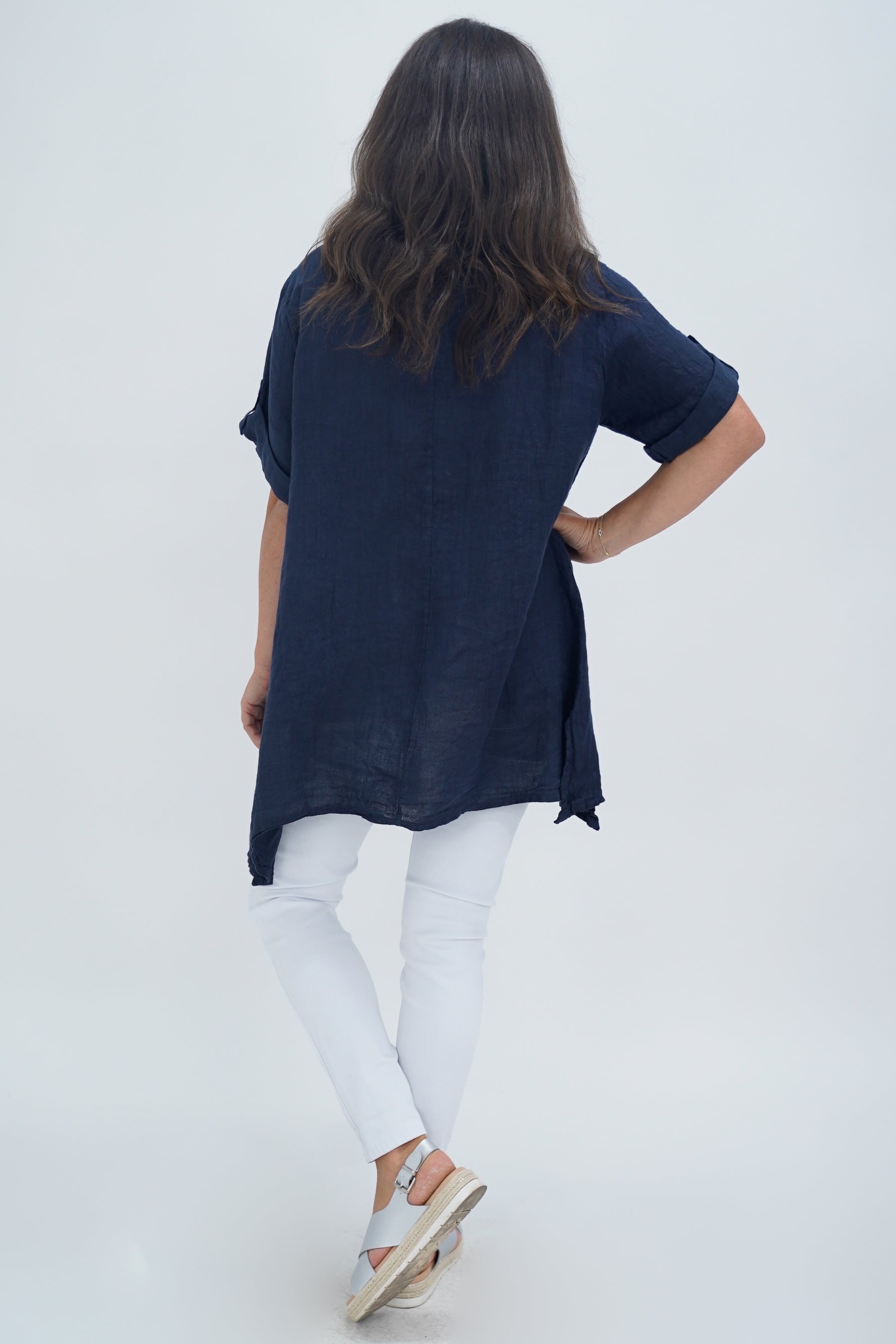 Made In Italy Venice Linen Pendant Tunic Top