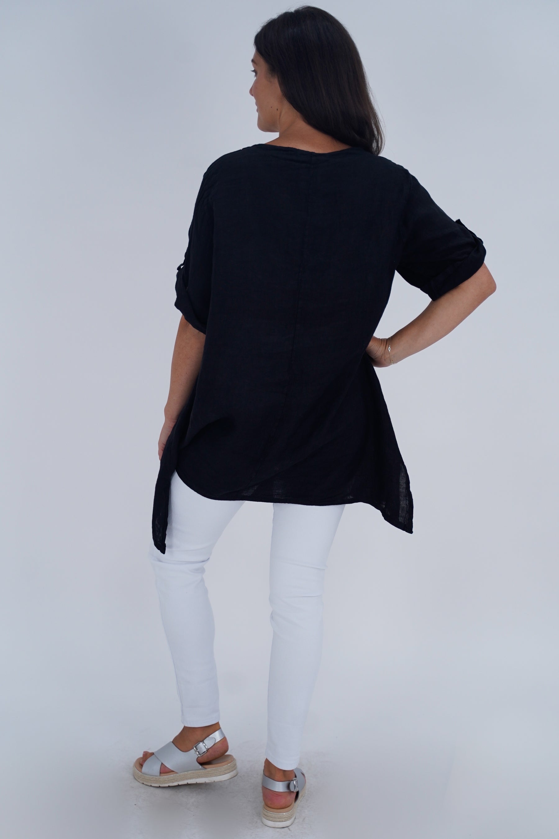 Made In Italy Venice Linen Pendant Tunic Top
