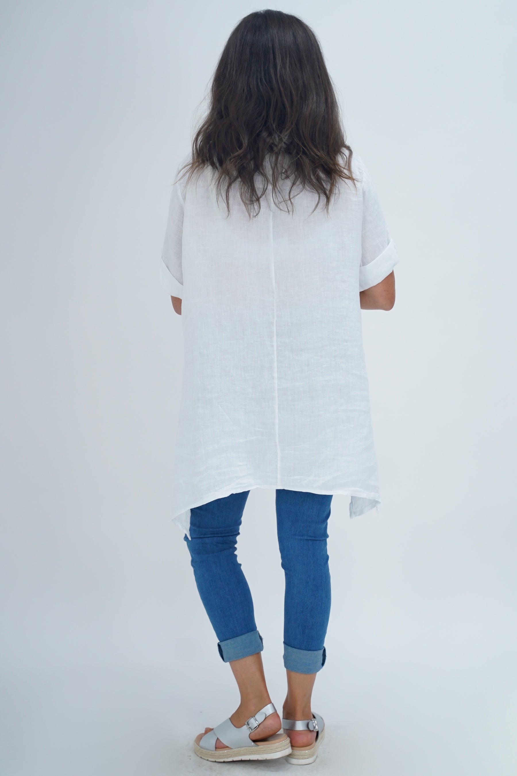 Made In Italy Venice Linen Pendant Tunic Top