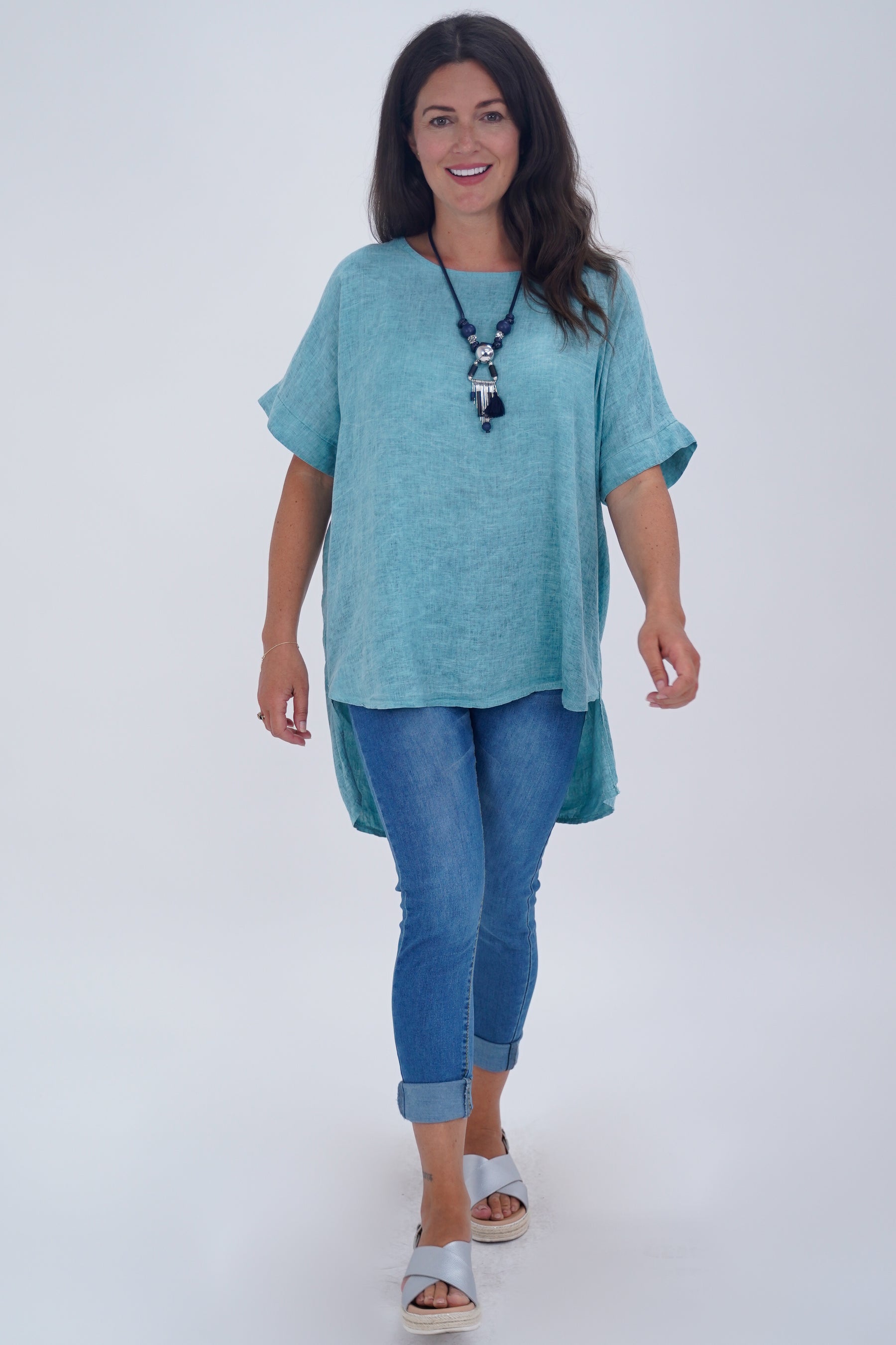 Made In Italy Ruby Button Back Linen Tunic Top