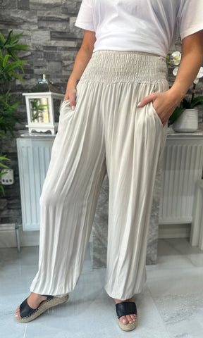 Made In Italy Tina Harem Pants - Beige