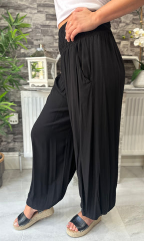 Made In Italy Tina Harem Pants - Black