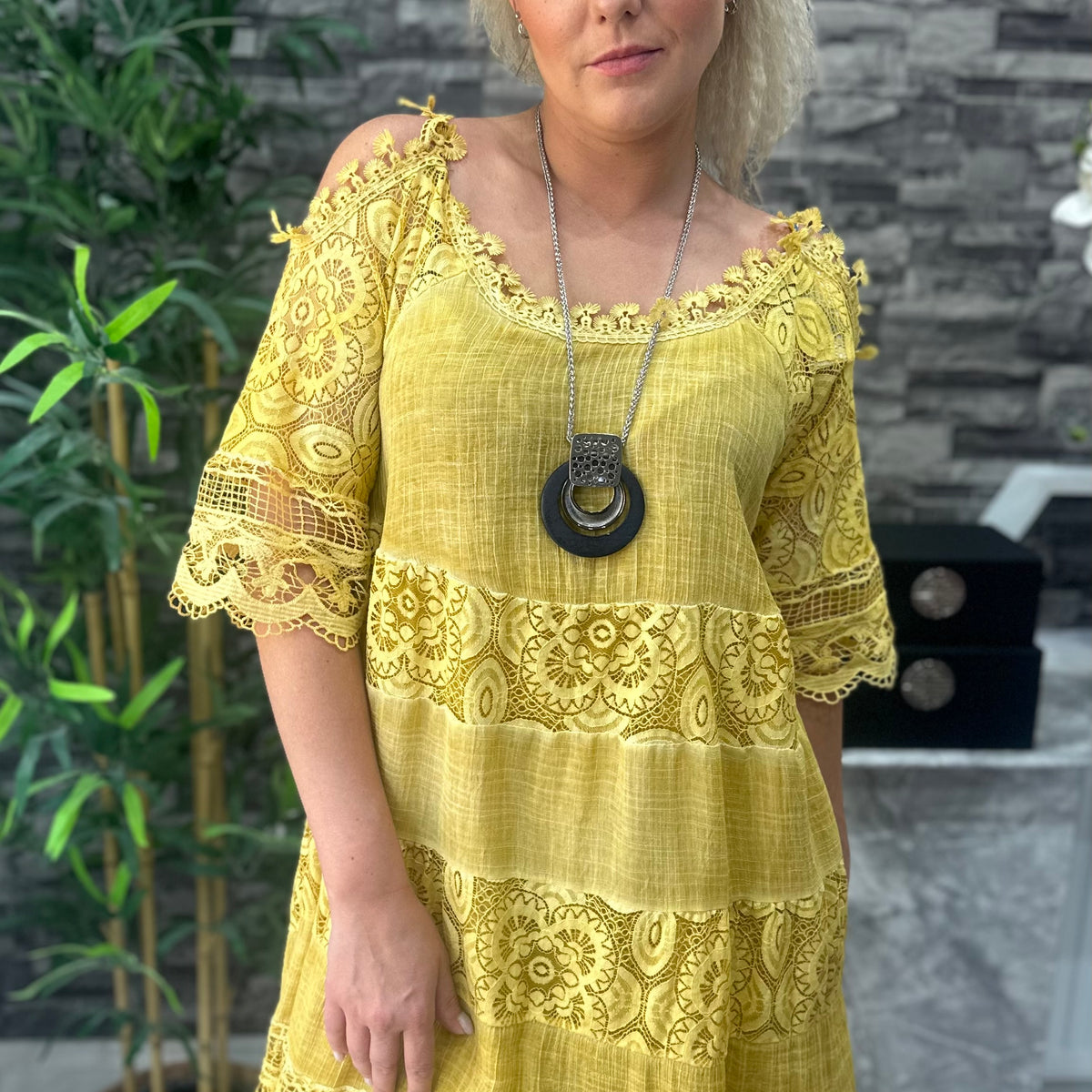 Katta yoshlarning erotik fotosuratlari